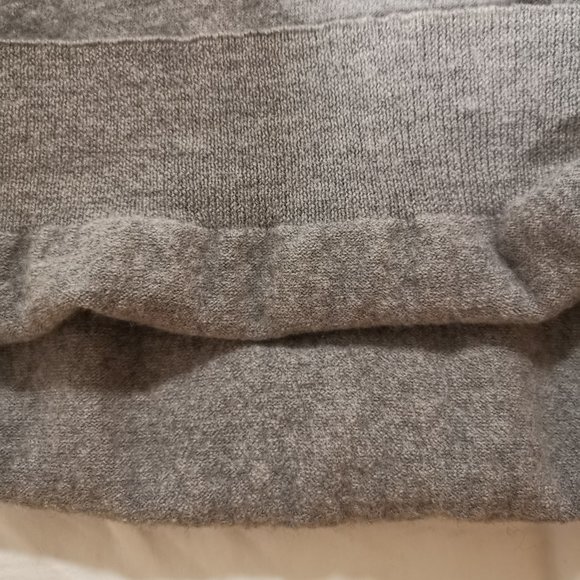 Black Brown 100% Merino Wool V-neck Sweater (Made in Italy) - Picture 3 of 6